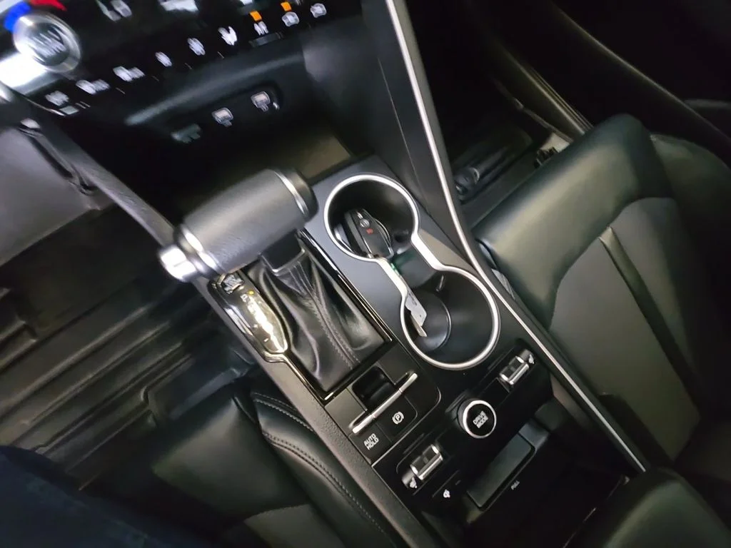 Used 2022 Black Kia GT-Line image 24