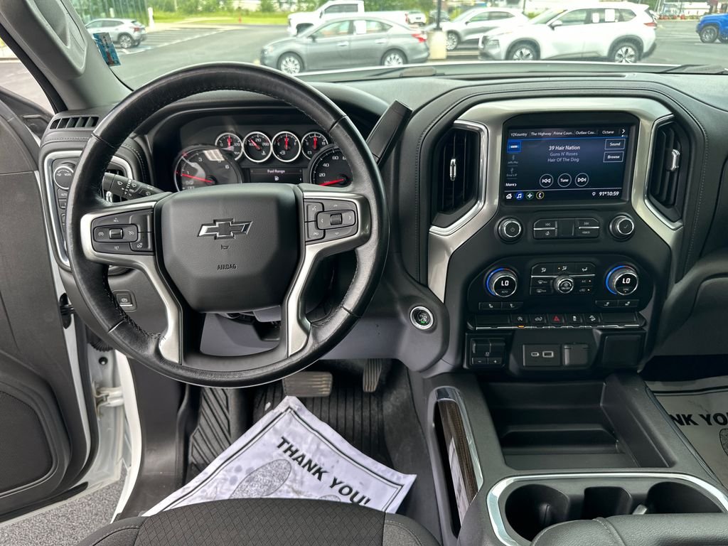 Used 2021 White Chevrolet LT Trail Boss image 16