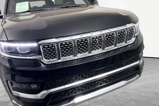 Used 2022 Black Jeep Series II image 27