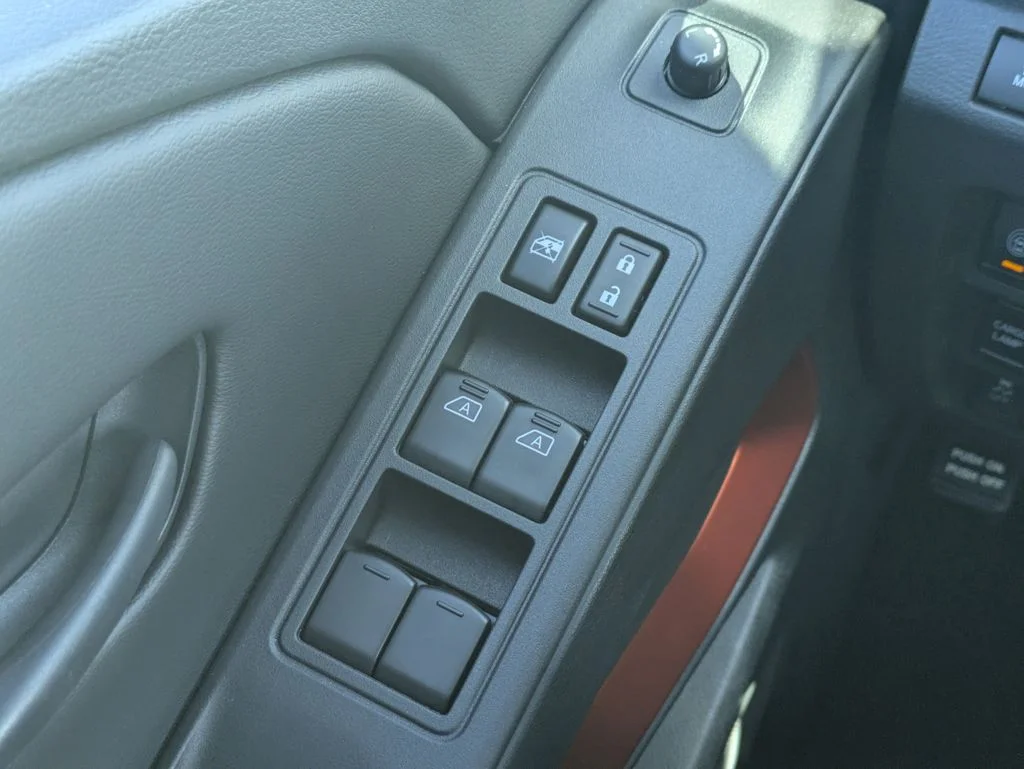 New 2026 White Nissan PRO-X image 21