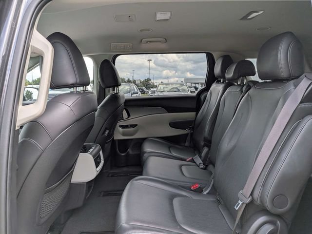 2024 Kia Carnival LX Seat Pkg - Photo 14