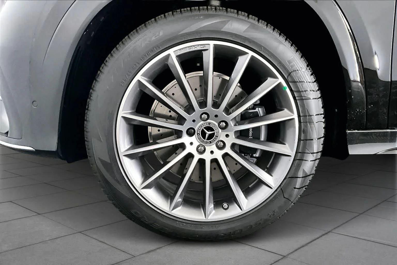 New 2026 Obsidian Black Metallic Mercedes-Benz GLE 450 image 16