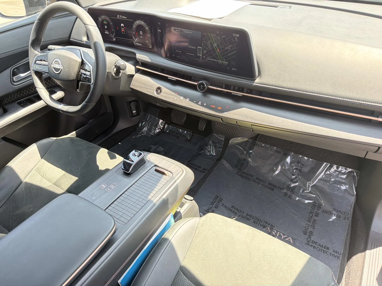 Used 2025 GUN METALLIC Nissan ENGAGE FWD image 23