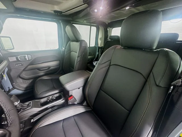 New 2026 Anvil Clear-Coat Exterior Paint Jeep  image 19