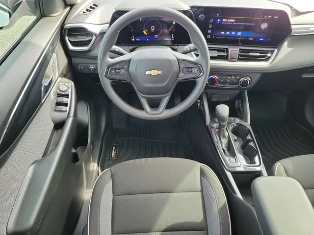 2024 Chevrolet TrailBlazer LS - Photo 14