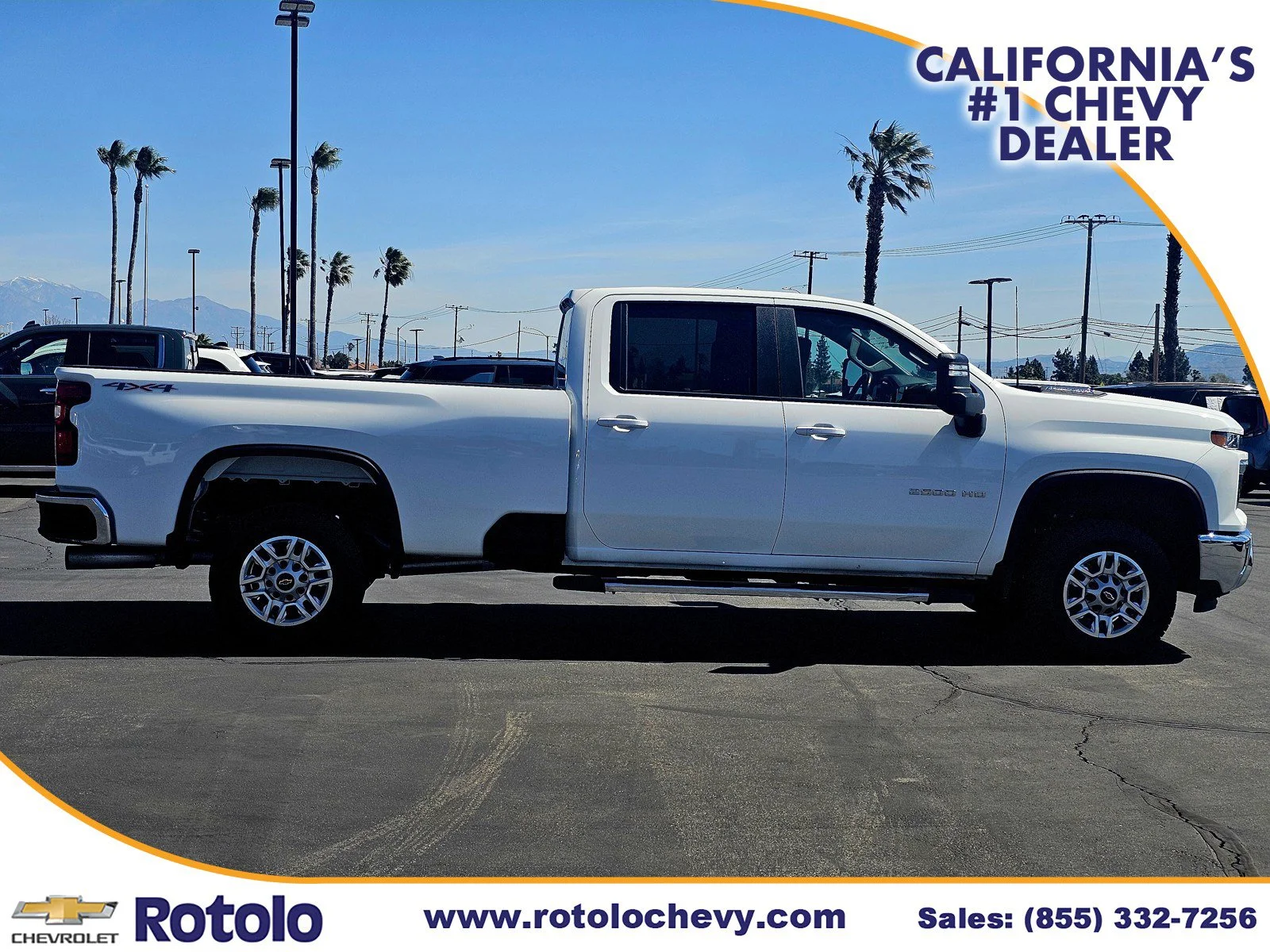 Used 2025 Summit White Chevrolet LT image 8