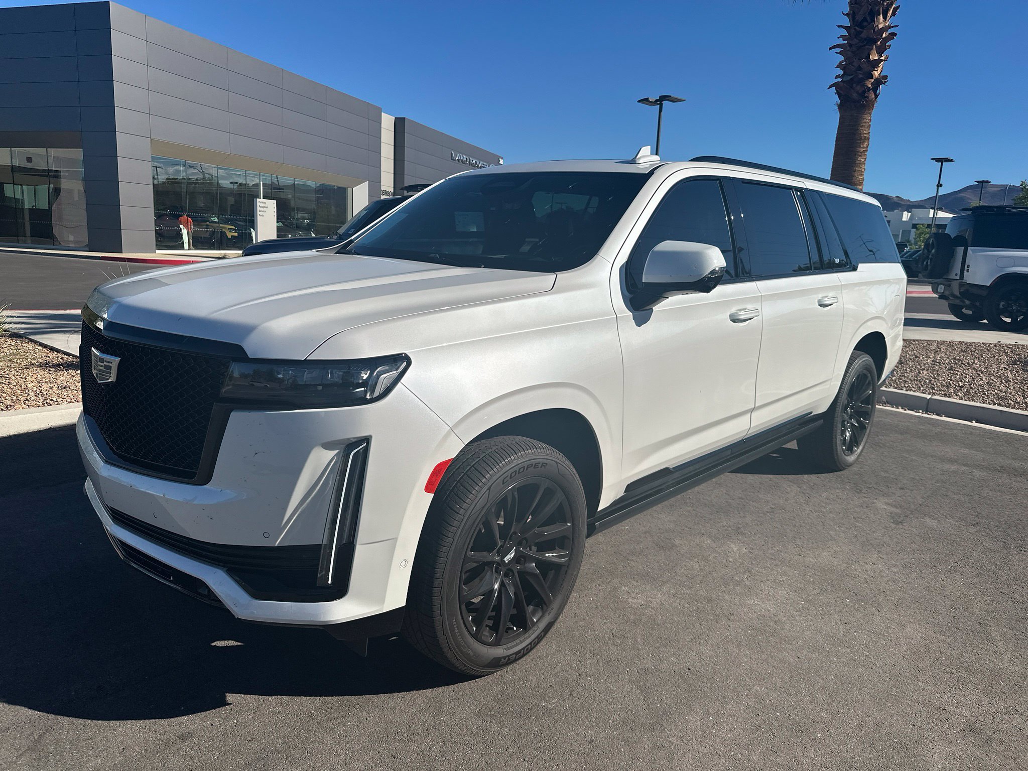 2023 Cadillac Escalade ESV