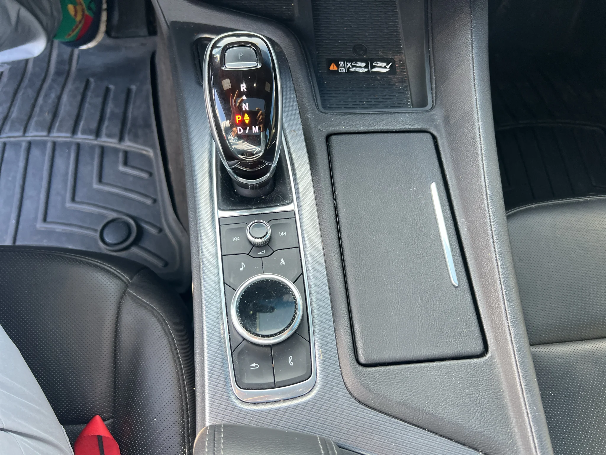 Used 2020 Black Raven Cadillac Premium Luxury image 16