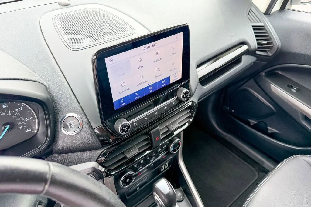 Used 2020 White Ford Titanium image 17