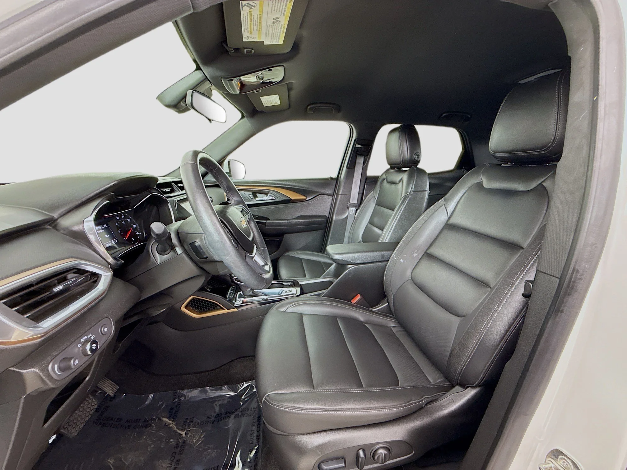Used 2023 Summit White Chevrolet ACTIV image 23