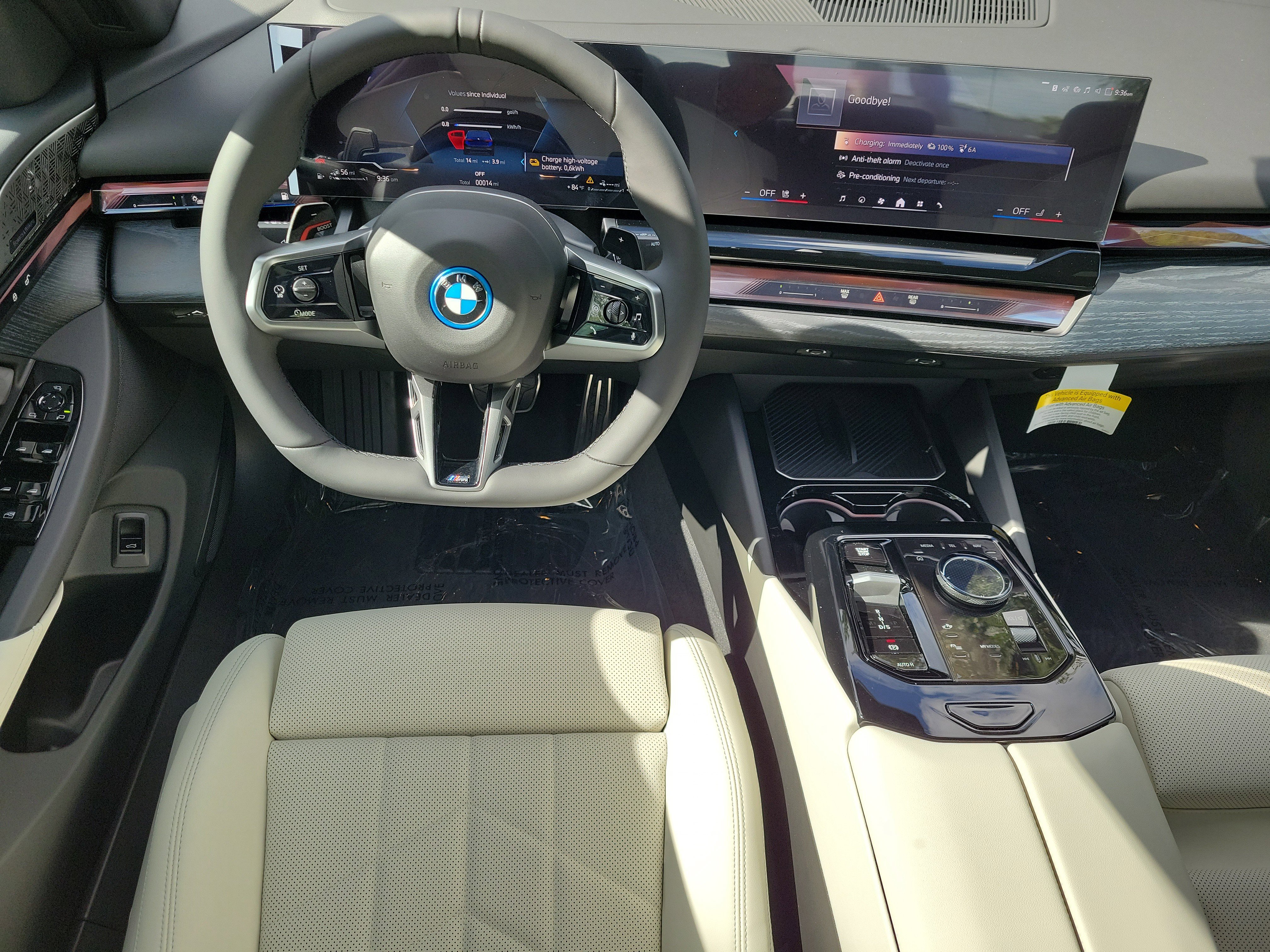 New 2027 Tanzanite Blue II Metallic BMW 550e xDrive image 8