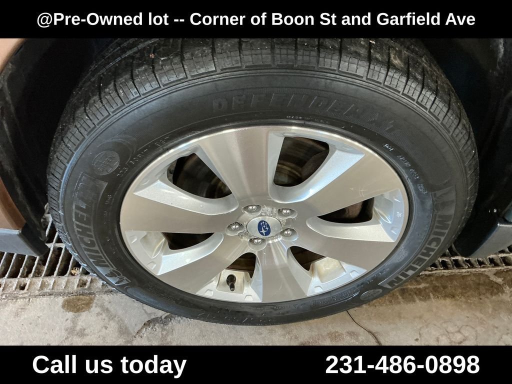 Used 2012 Brown Subaru 3.6R image 11