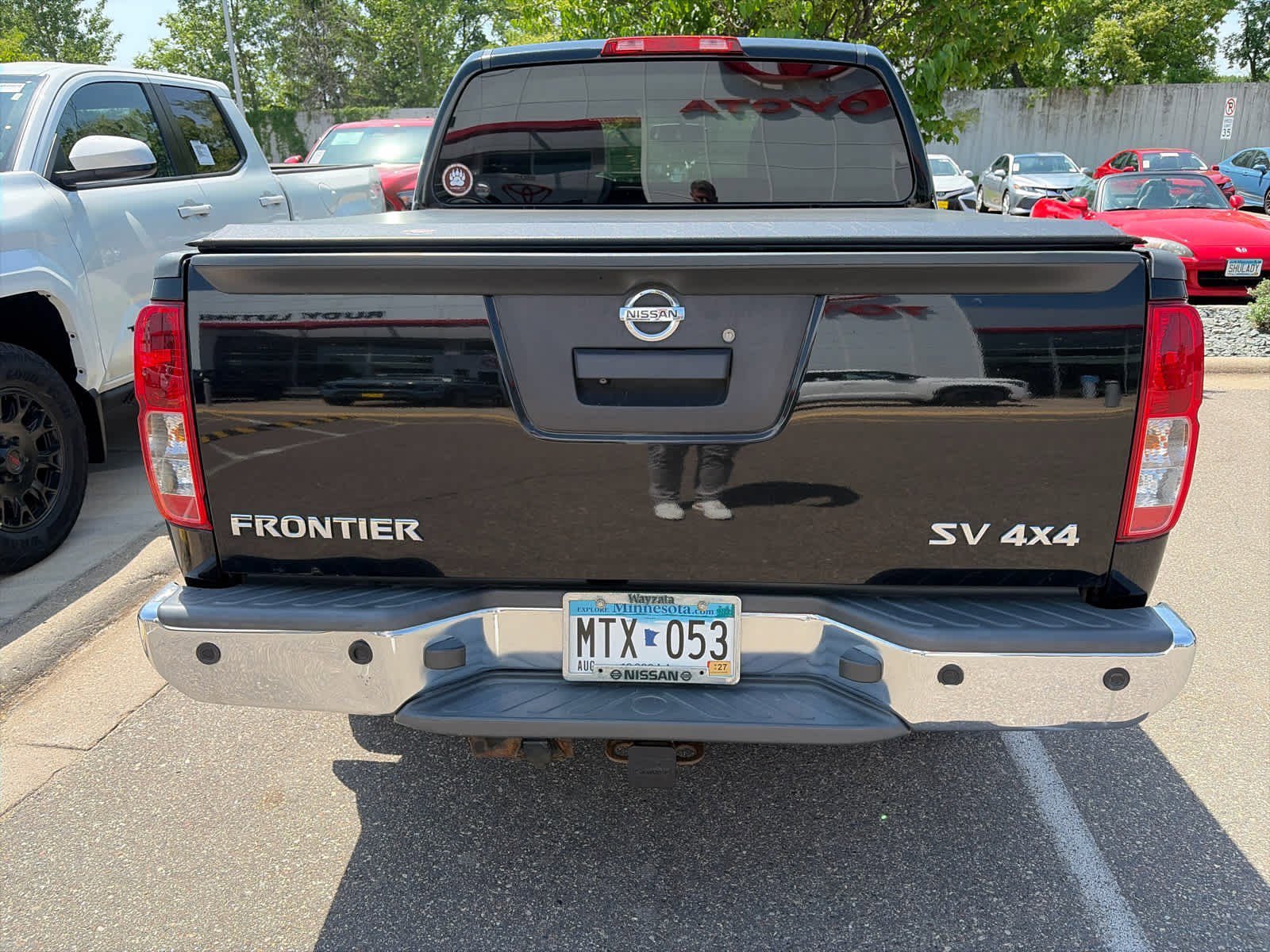 Used 2013 Super Black Nissan SV image 3