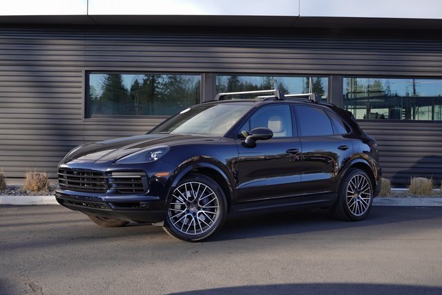 2023 Porsche Cayenne Base