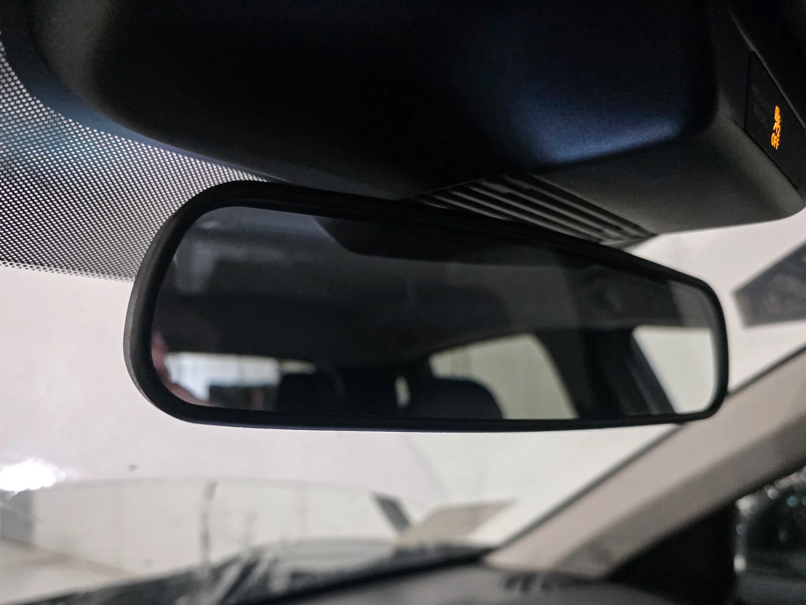 New 2026 Aspen White TriCoat Nissan SR image 34