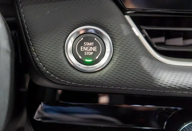 2027 Chevrolet Equinox LT - Photo 20