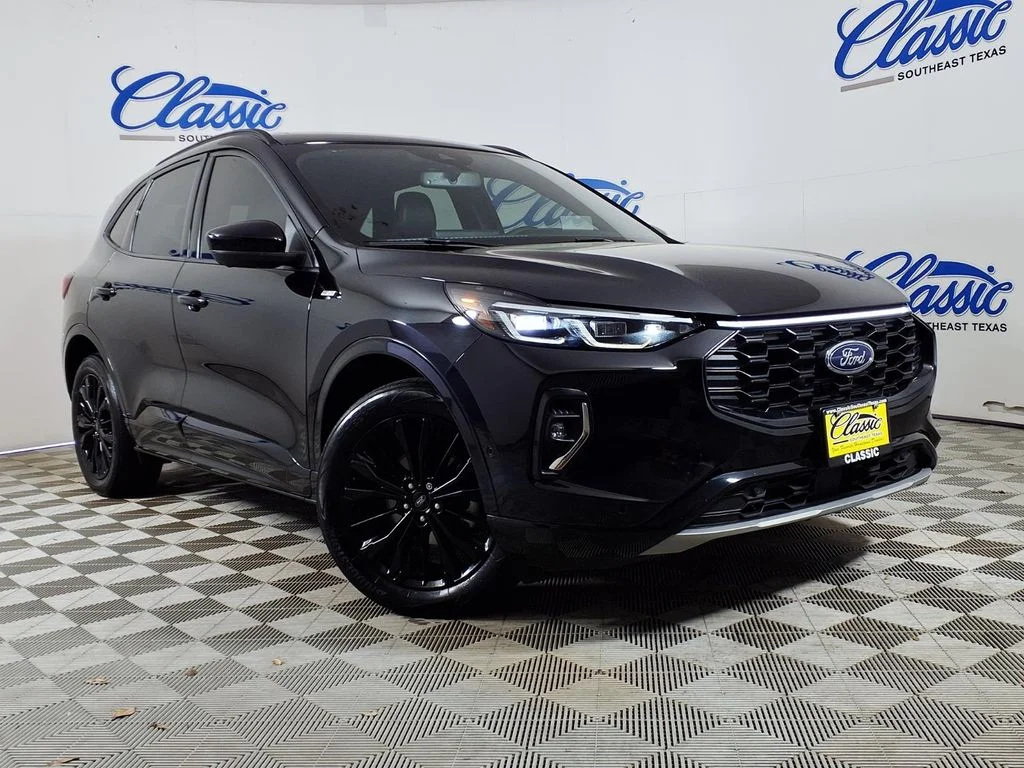 2023 Ford Escape