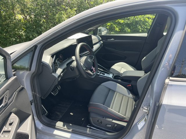 New 2026 Moonstone Gray Volkswagen 2.0T SE image 12
