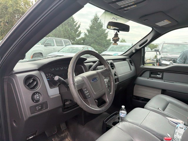 Used 2013 Black Ford XL image 4