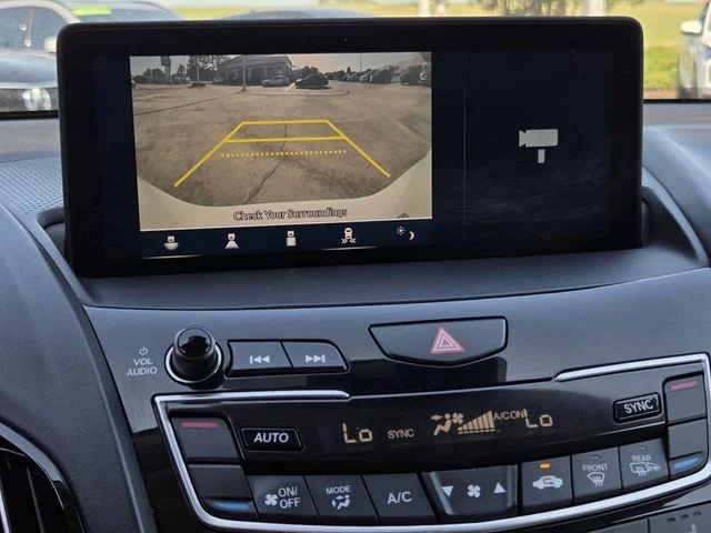 Certified Used 2020 Platinum White Pearl Acura with Technology image 11