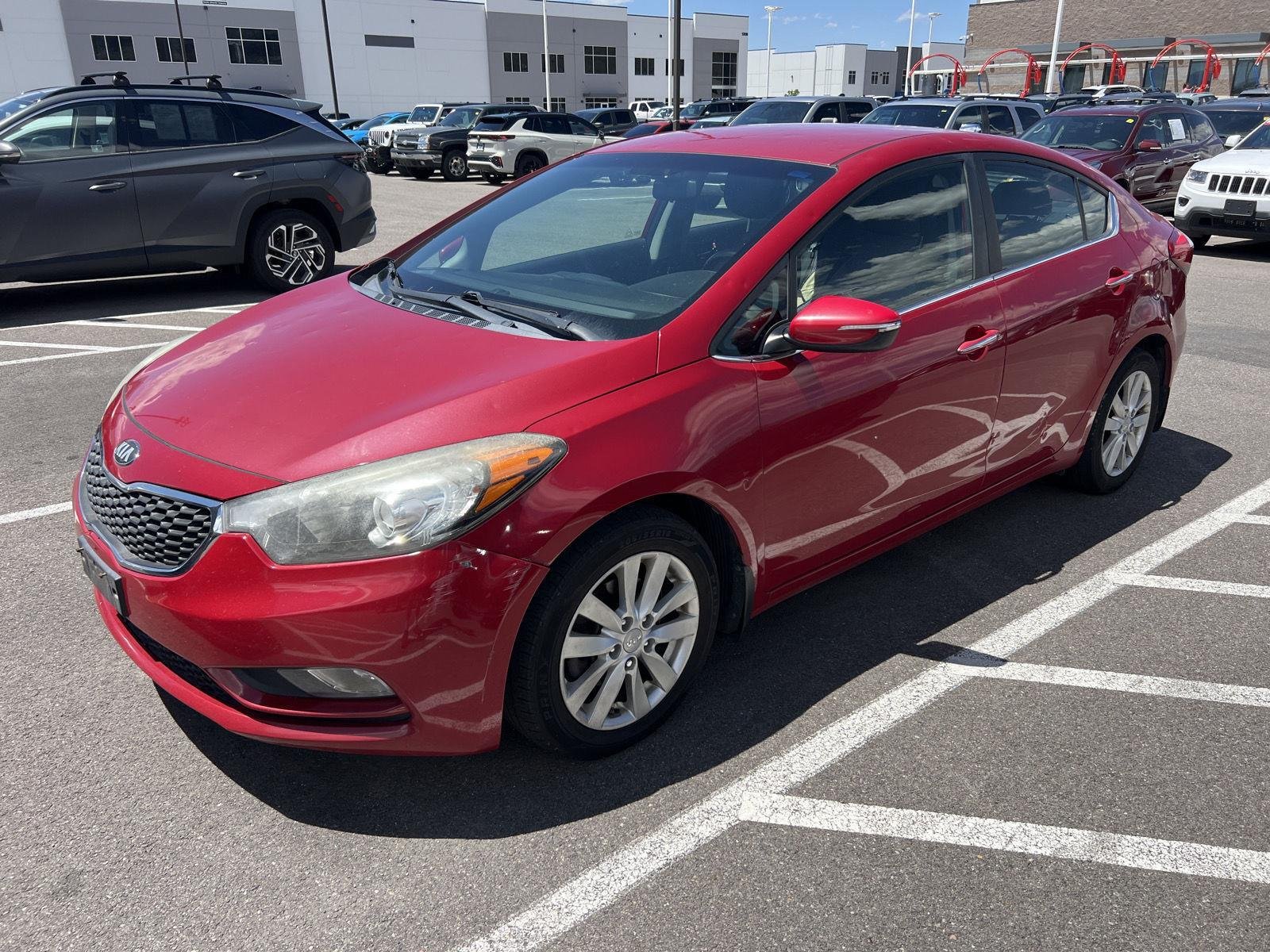 Used 2014 Crimson Red Kia EX image 1