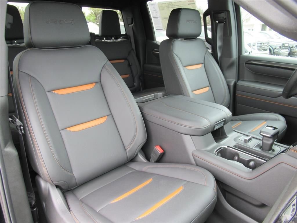 2026 GMC Sierra 1500 AT4 - Photo 9