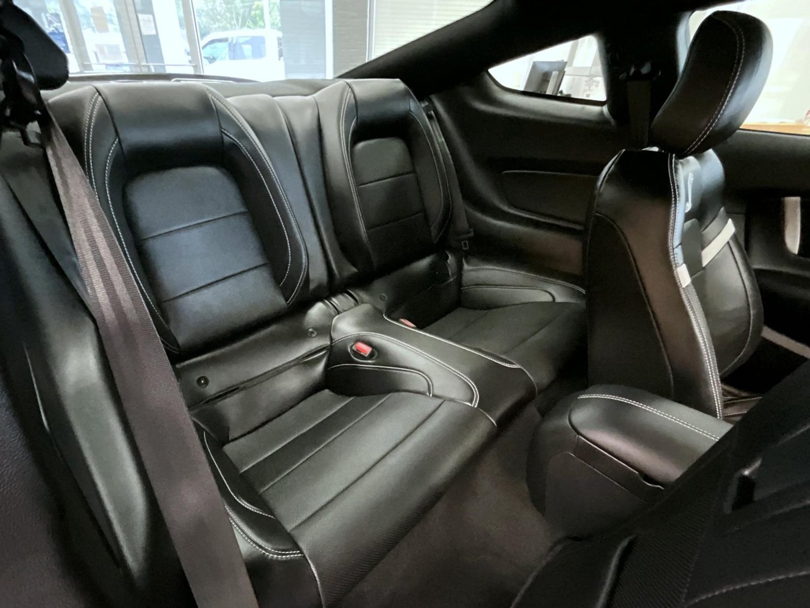 Used 2021 White Ford Shelby GT500 image 20