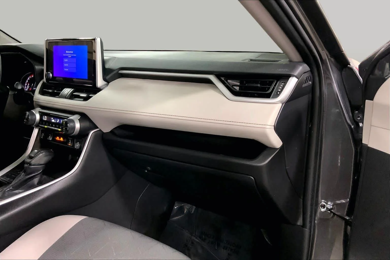 Used 2024 Magnetic Gray Metallic Toyota XLE image 19