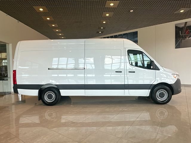 New 2026 White Mercedes-Benz  image 8