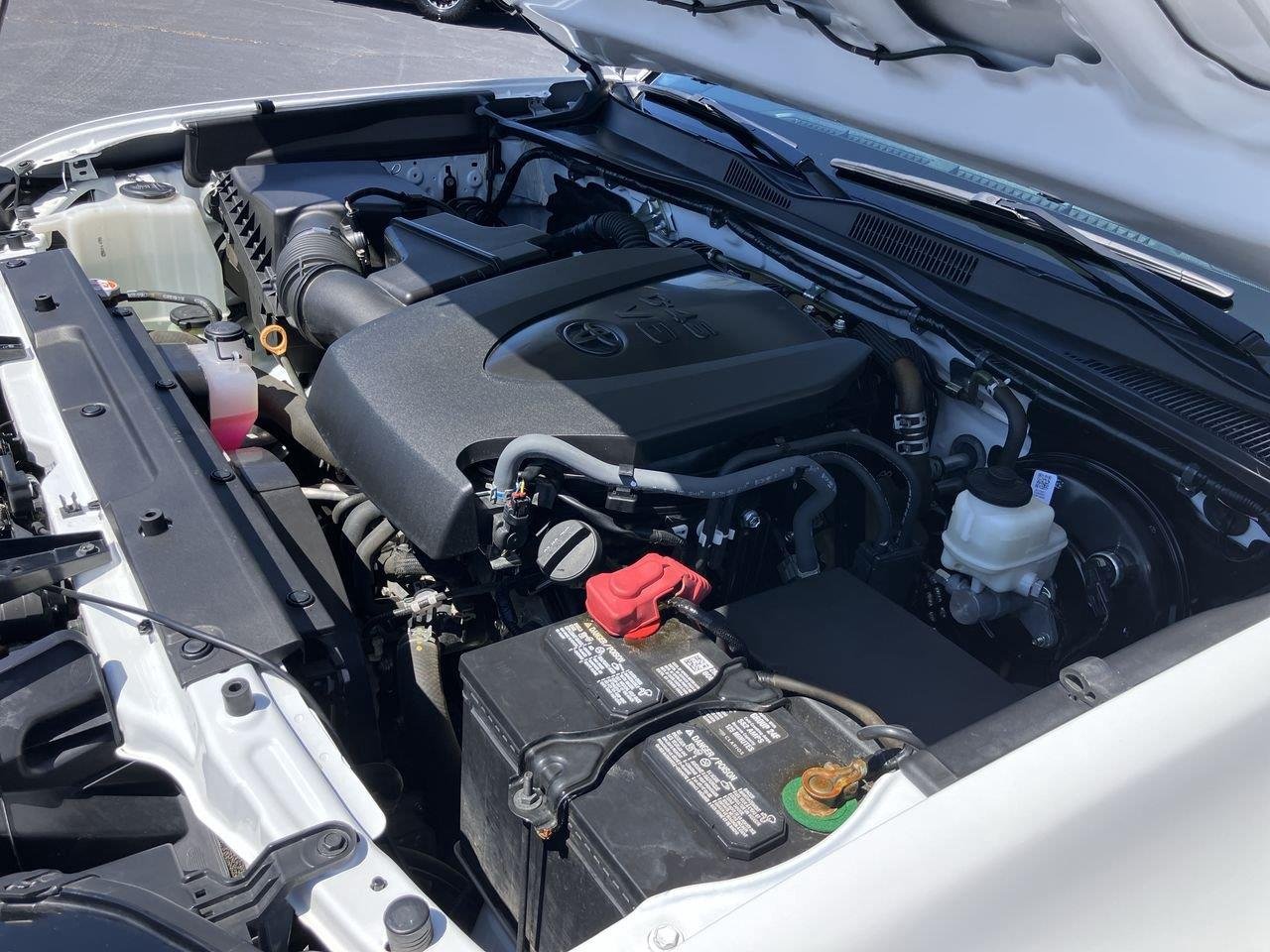 Used 2022 White Toyota TRD Sport Double Cab image 31