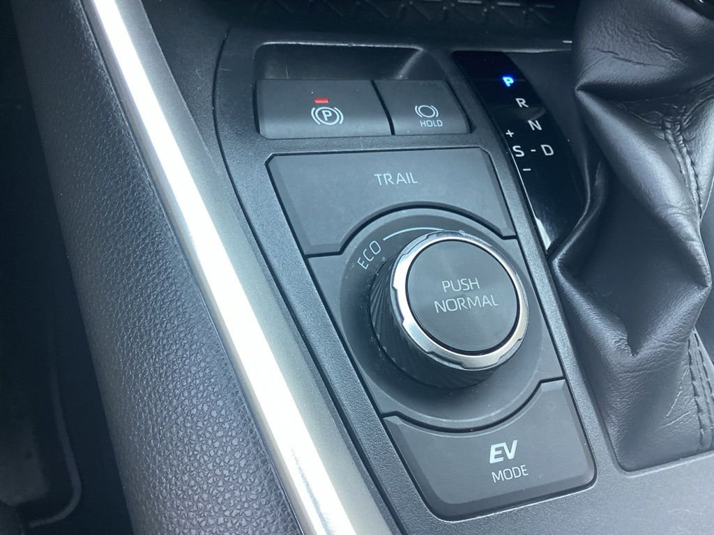 Used 2024 Gray Toyota XLE image 21