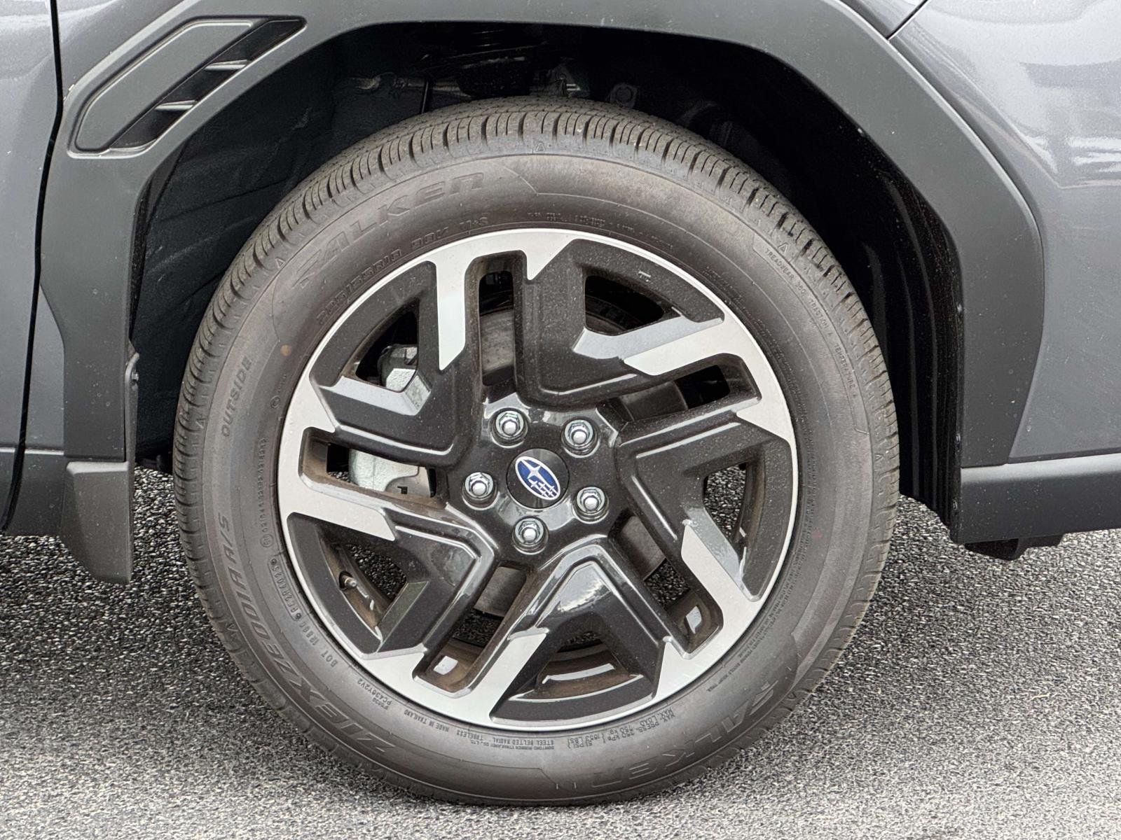 New 2026 MAGNETITE GRAY METALLIC Subaru Limited image 7