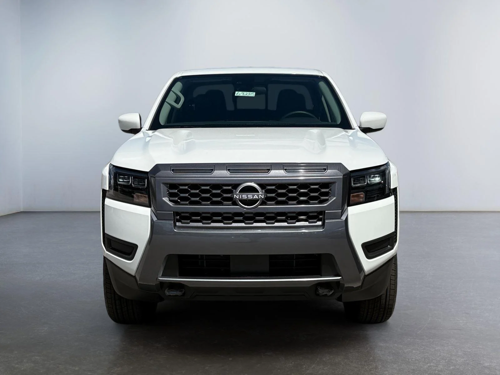 New 2026 GLACIER WHITE NISSAN CREW CAB 4X4 SV image 8