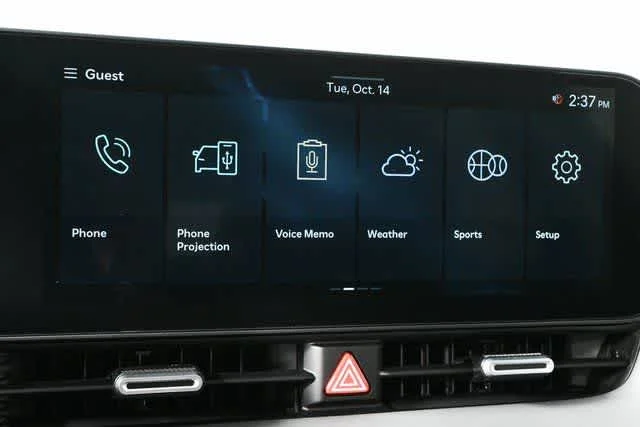 New 2026 Atlas White Hyundai SEL image 25
