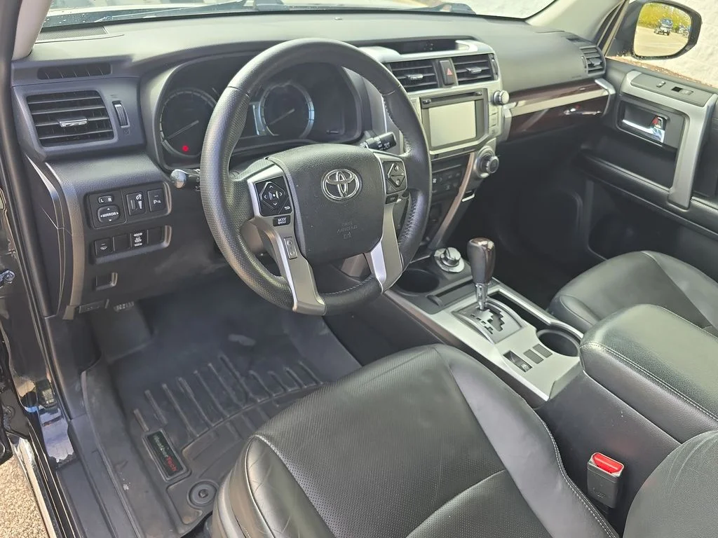 2015 Toyota 4Runner Limited - Photo 10