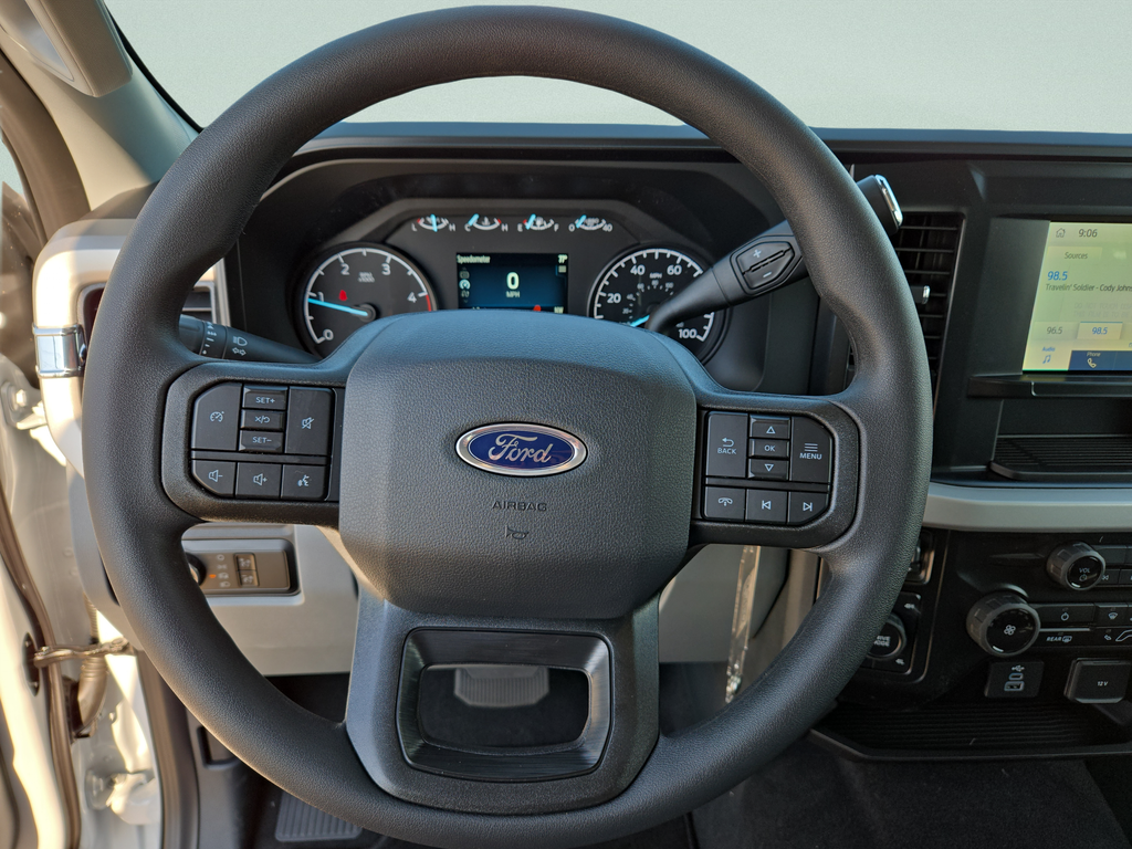 New 2026 Oxford White Ford F-350® XL image 19