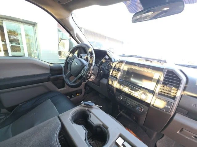 Used 2020 Black Ford XL image 19