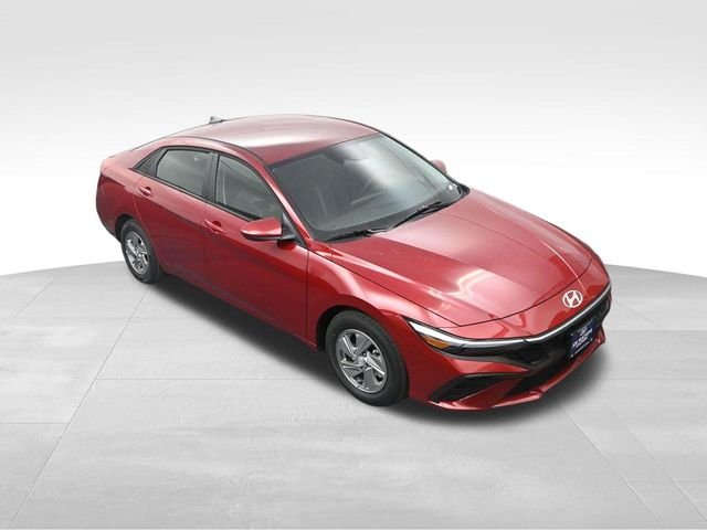 Certified Used 2026 Red Hyundai SE image 22