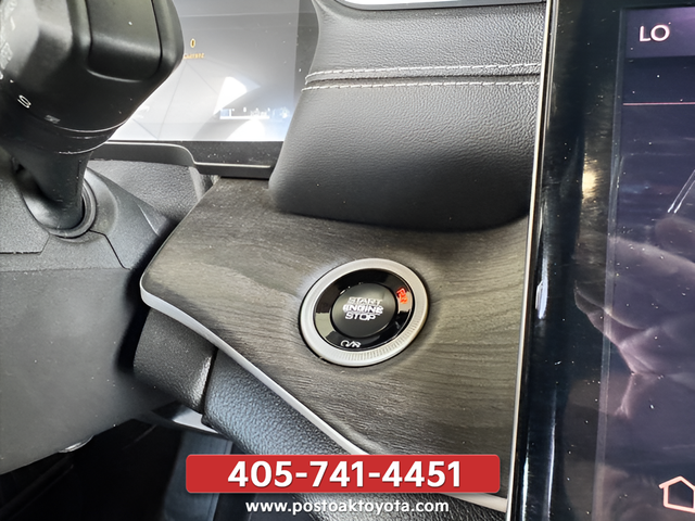 Used 2025 Red Jeep Limited image 36