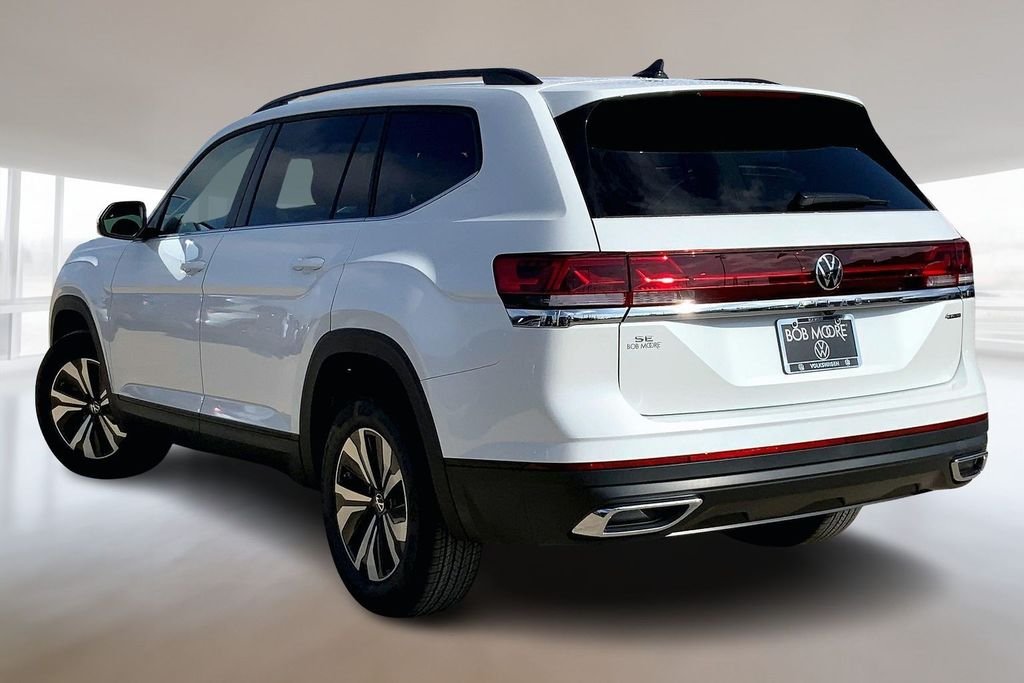 New 2026 Opal White Pearl Volkswagen 2.0T SE image 3