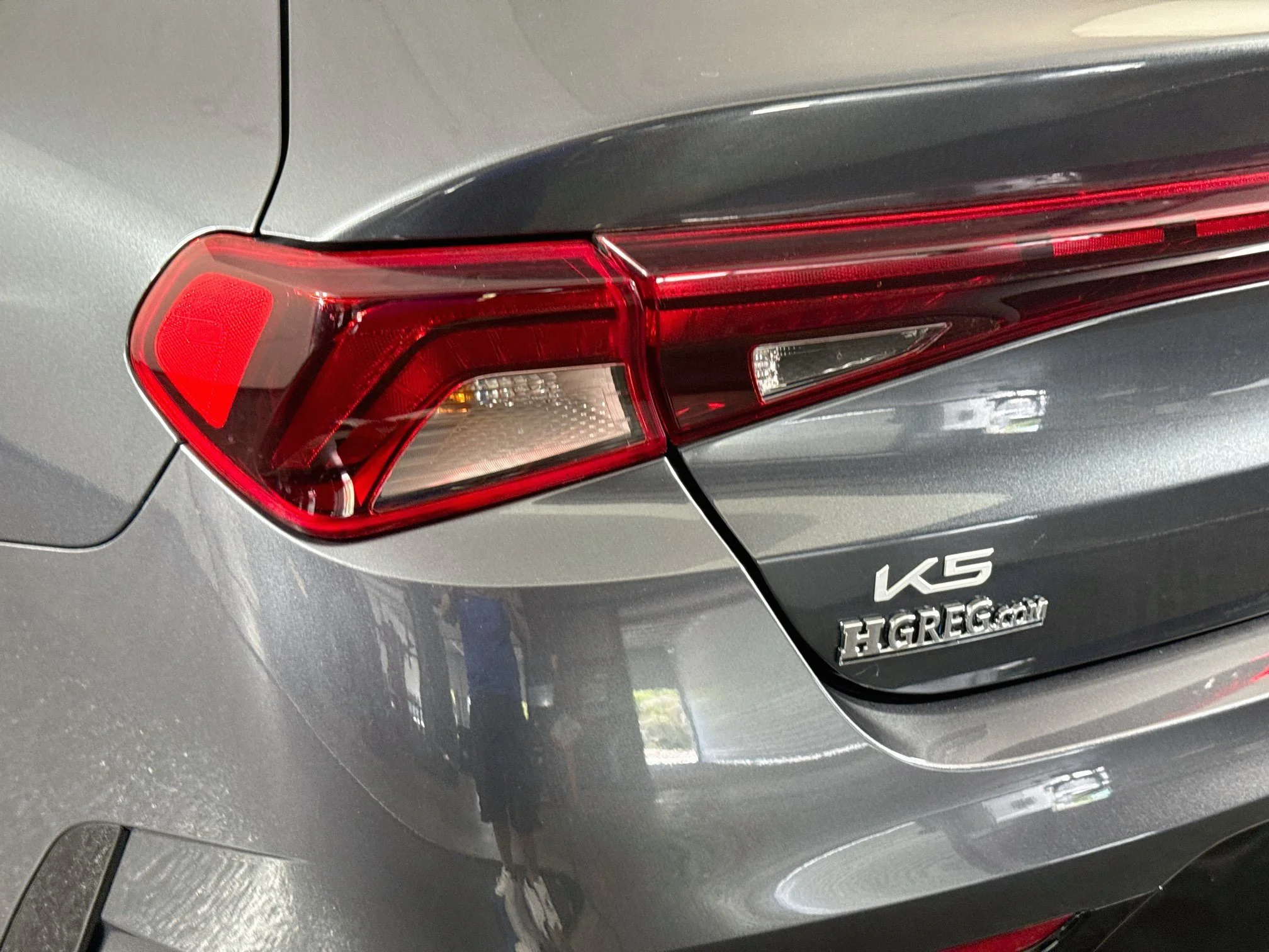 Used 2023 Gravity Gray Kia LXS image 32