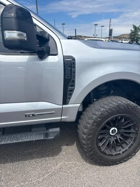 Used 2023 Silver Ford LARIAT image 2