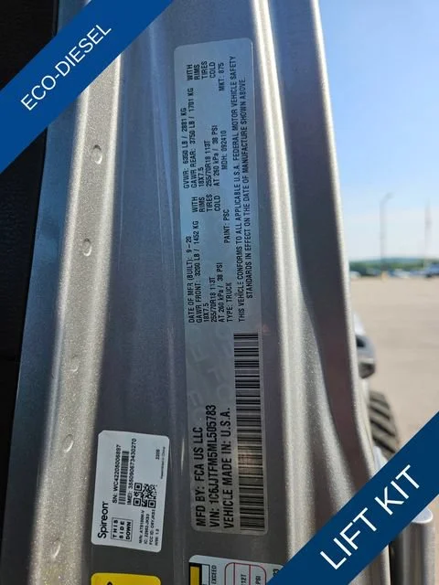 Used 2021 Silver Jeep Overland image 30