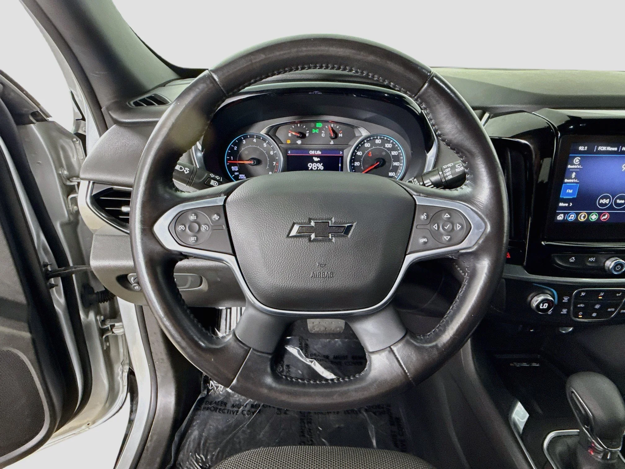 Used 2022 SILVER ICE METALLIC Chevrolet LT Cloth image 13