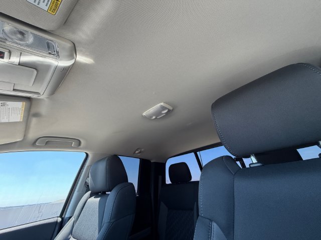 Used 2020  Toyota SR5 image 29