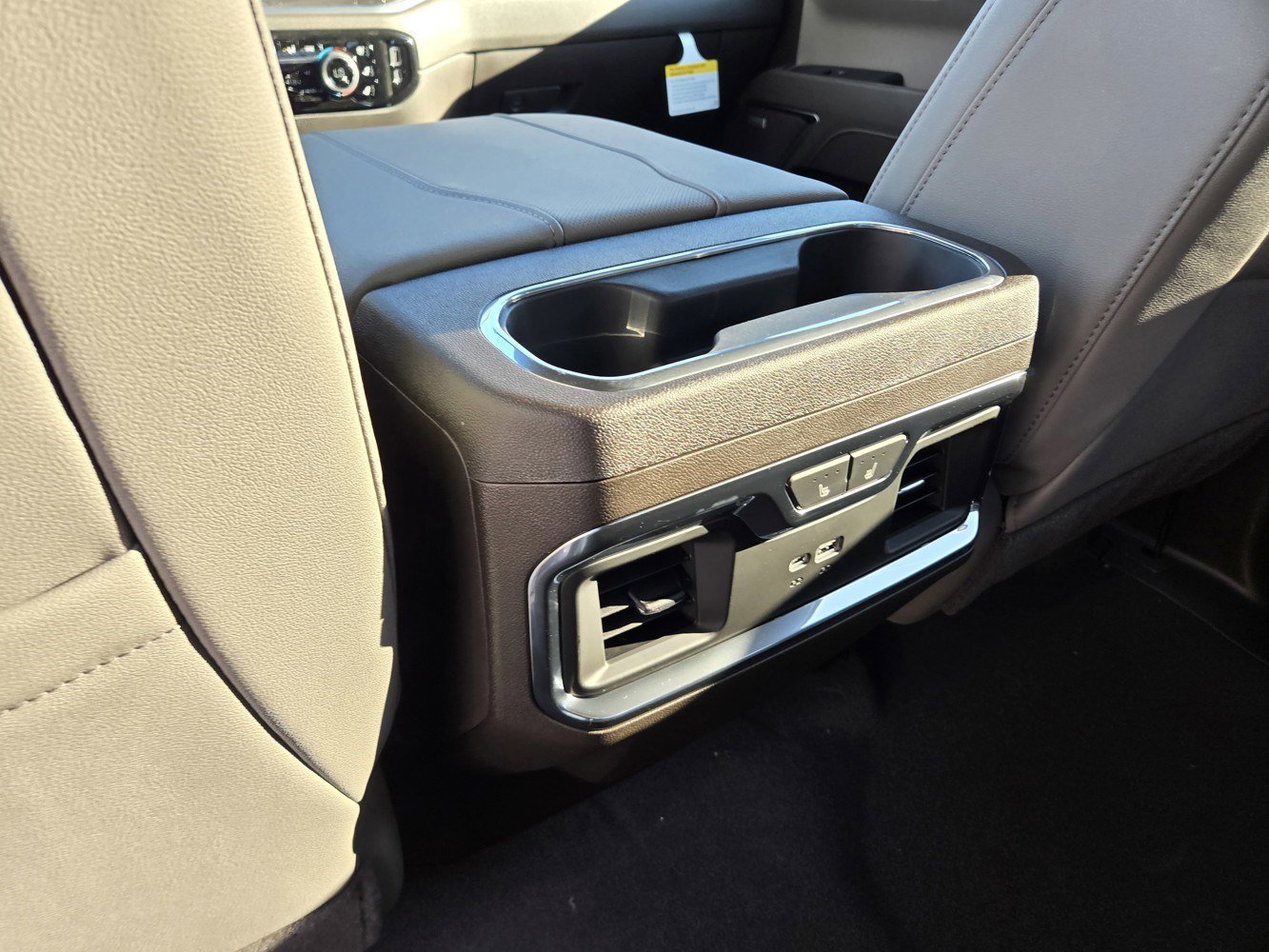 2026 Chevrolet Silverado 1500 LTZ - Photo 20