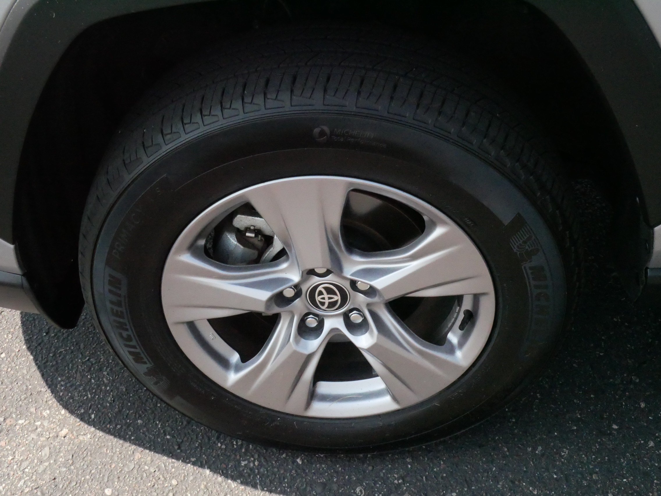 Certified Used 2025 Silver Sky Metallic Toyota XLE image 15