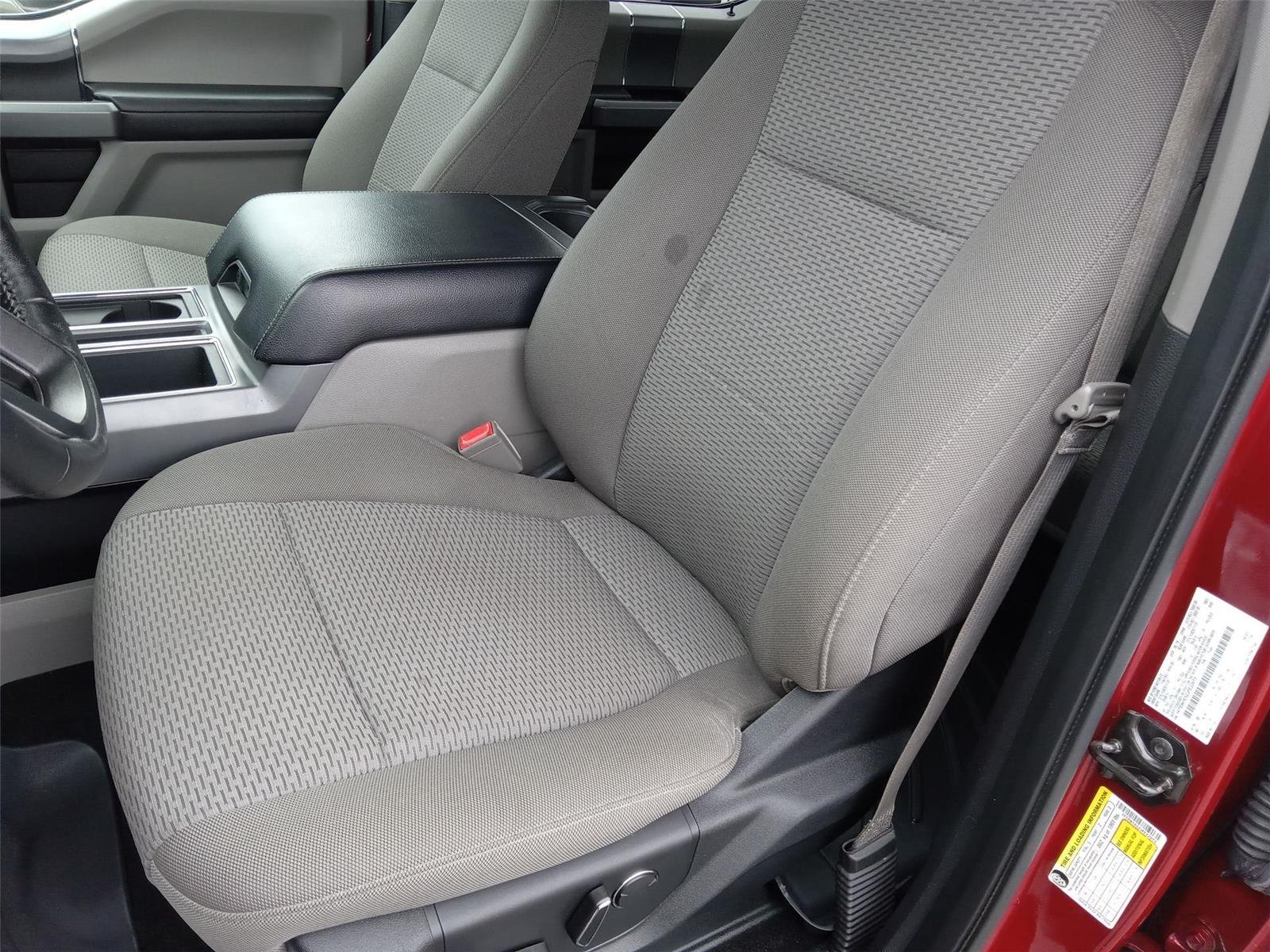 Used 2018 Red Ford XLT image 10