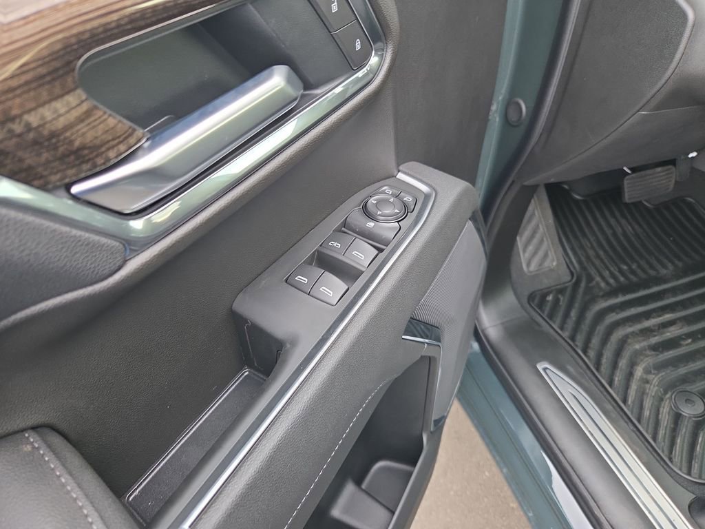 2025 Chevrolet Silverado 1500 LT - Photo 13