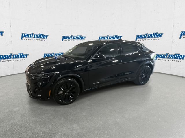 New 2026 Black Ford Premium image 3